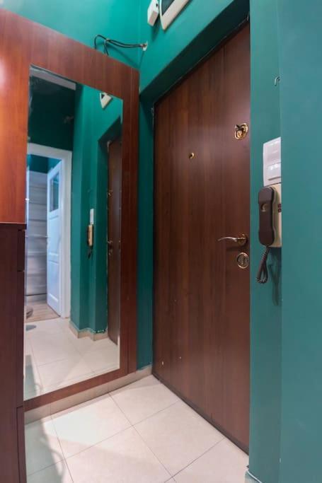 דירות סופיה Loft Studio In The City Center מראה חיצוני תמונה
